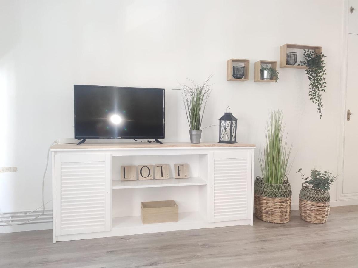 Apartamento Cameros Хака Екстер'єр фото